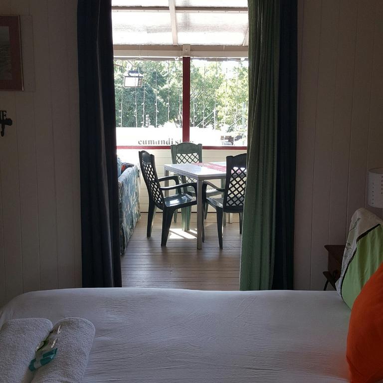 Joes Waterhole Hotel Eumundi Exterior foto